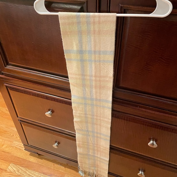 Ann Taylor Long Cashmere Scarf - Picture 1 of 5